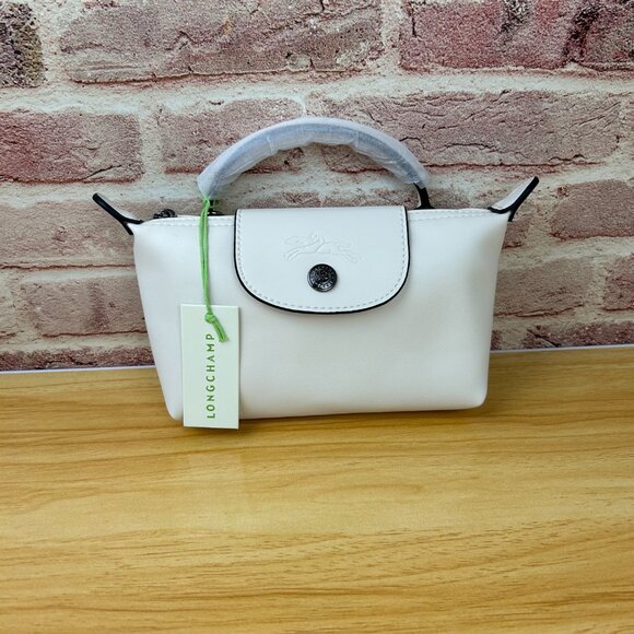 NEW Longchamp LE PLIAGE XTRA XS POUCH IN WHITE - Picture 1 of 9